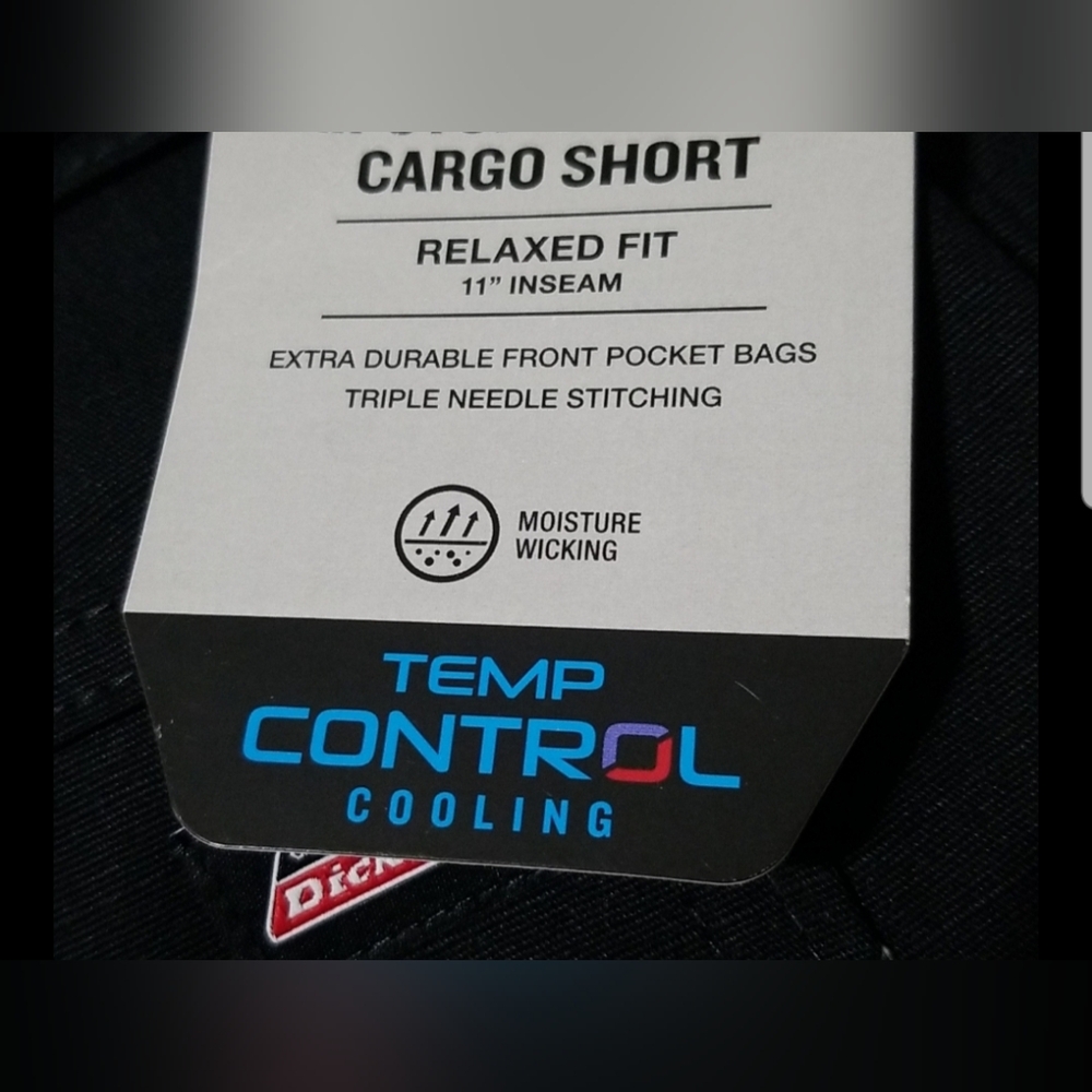 NEW! Genuine Dickies Black 11” Ripstop Ultimate Cargo Shorts Sz 42 NWT - Picture 10 of 10